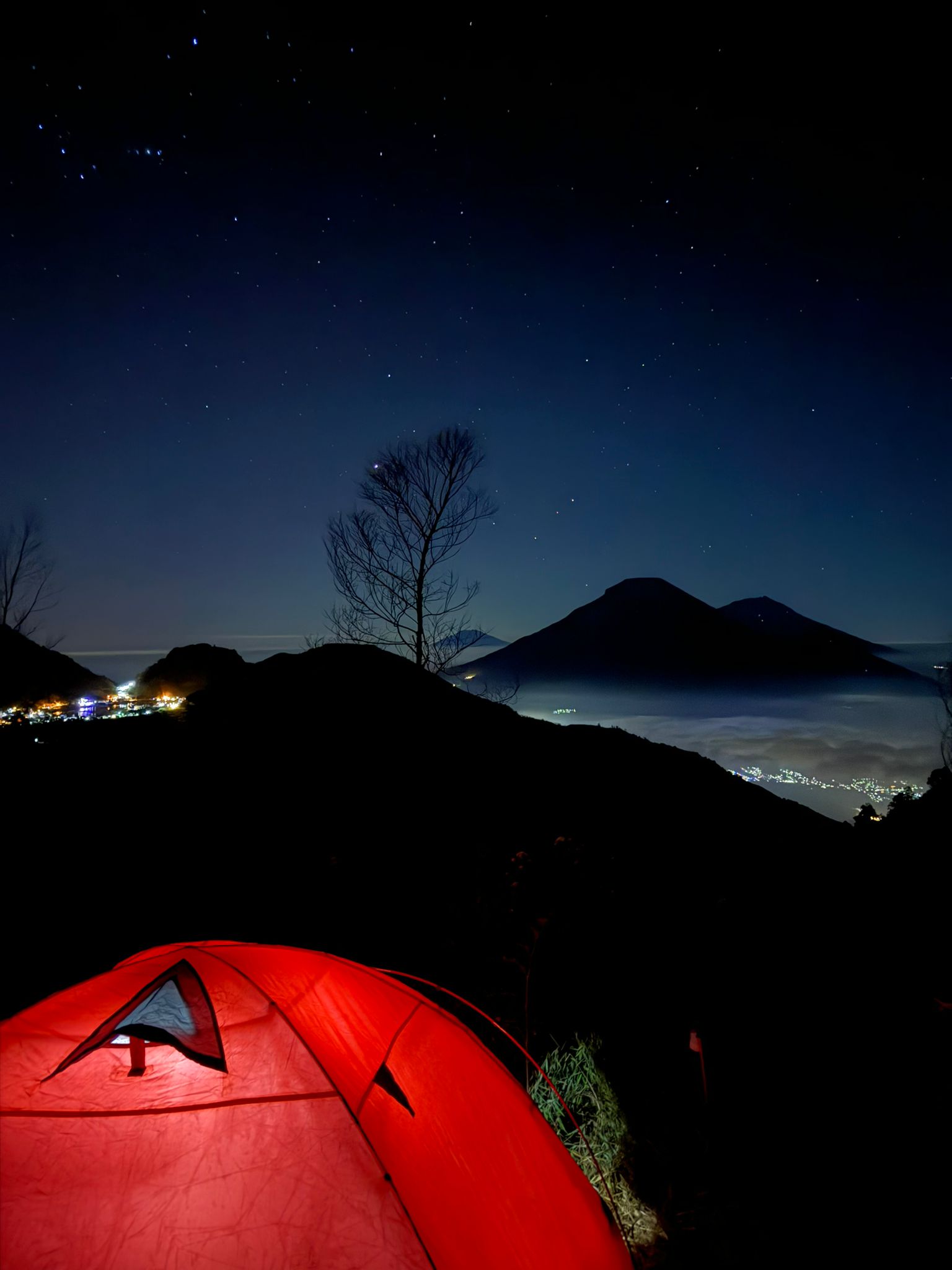 Perfect camping with moon stars on blue sky. Serving for; Ida, Clarissa, Stefanie from Hamburg Germany, Cam & Ronja from Queenstown New Zealand, and Alicia from Slovakia 😍😘